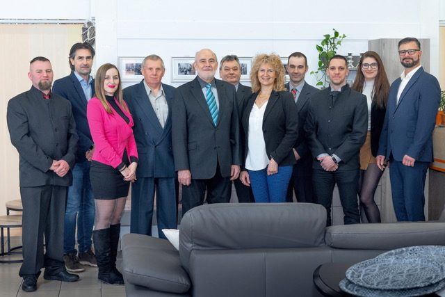 Karrier Bútor 25 éve!​